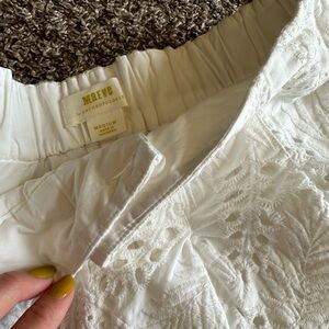 Meave flowy white shorts